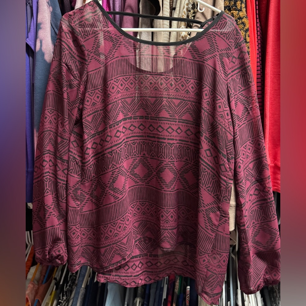 Charming Charlie Burgundy Geometric Sheer Hi Low Long Sleeve Top